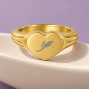 Two Leaves Heart Ring — Gold